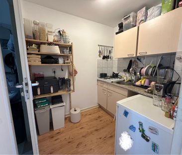 Te huur in Roosendaal, een leuk 3-kamer appartement op steenworp af... - Photo 2