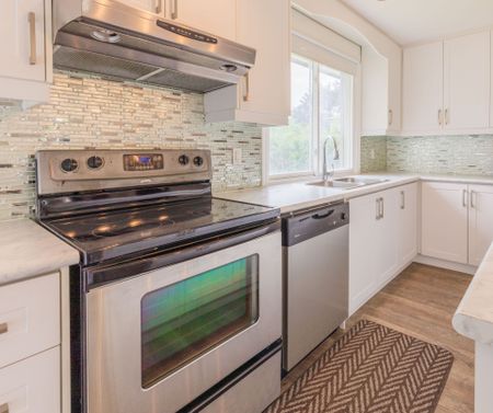 For Lease - 388 Becker Road Unit# Main, Richmond Hill, Ontario - Photo 4