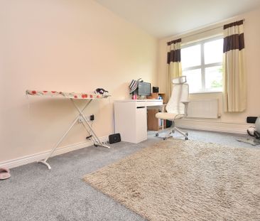 2 bedroom flat to rent, - Photo 2