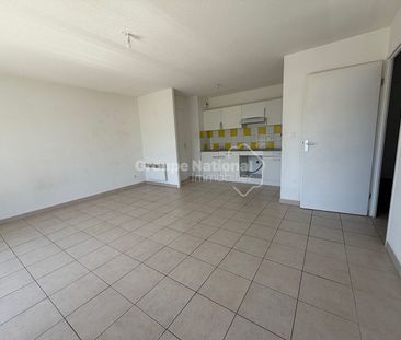 Nîmes route de Courbessac T2 avec balcon et parking, - Photo 1