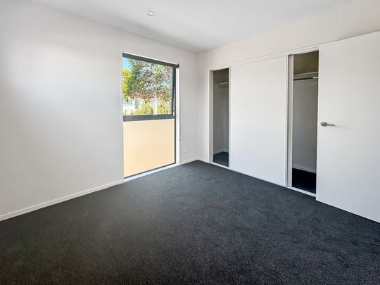 New Build Townhouse - Photo 1