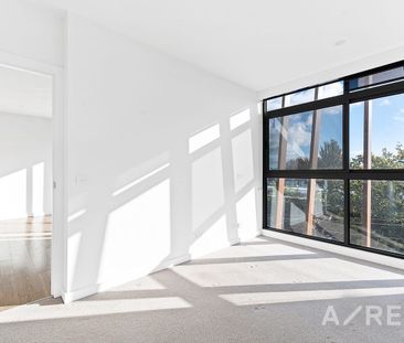 One-Bedroom Modern Convenience – Supermarket at Your Doorstep - Photo 5