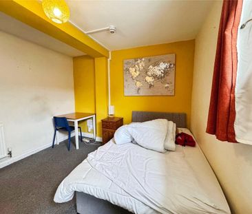 3 bedroom maisonette to rent - Photo 4