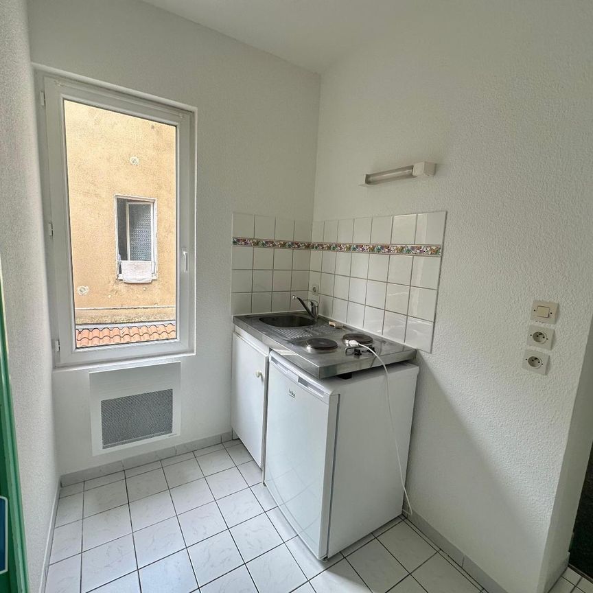 Location Appartement 1 pièce 25m² POITIERS 86000 - Photo 1