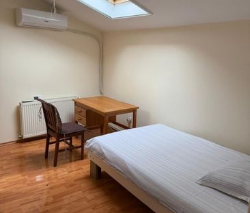 Apartament de închiriat – Centrul, Oradea - Fotografie 1