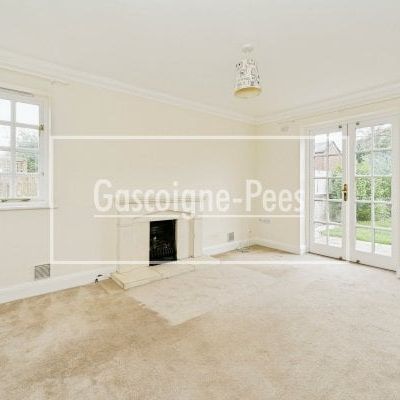 Elstead, Godalming - Photo 1