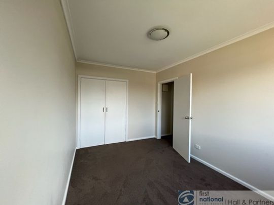 4 / 6-8 Hall Court, Dandenong - Photo 1