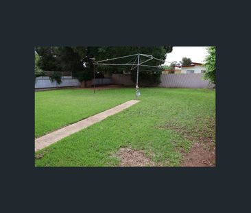 19 Killara Ave, Mount Austin, NSW 2650 - Photo 5