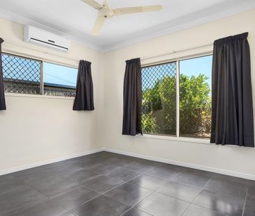 Spacious 4-Bedroom Home in Arkendeith Estate - Prime Location! - Photo 5