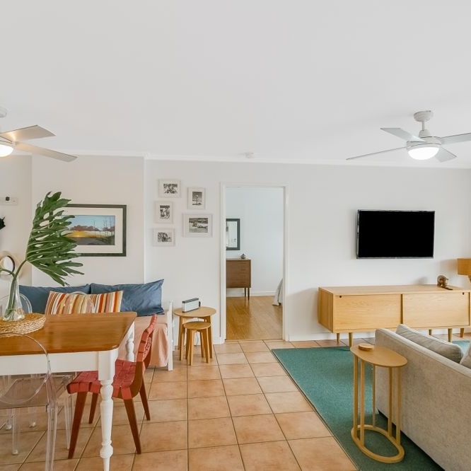 BEACHFRONT UNIT - FURNISHED AND EQUIPPED - Photo 1