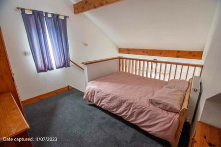 136 Flat D Lawrence Street - Photo 3