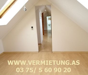 Die wohl "schrägste" Wohnung Zwickaus - Photo 2