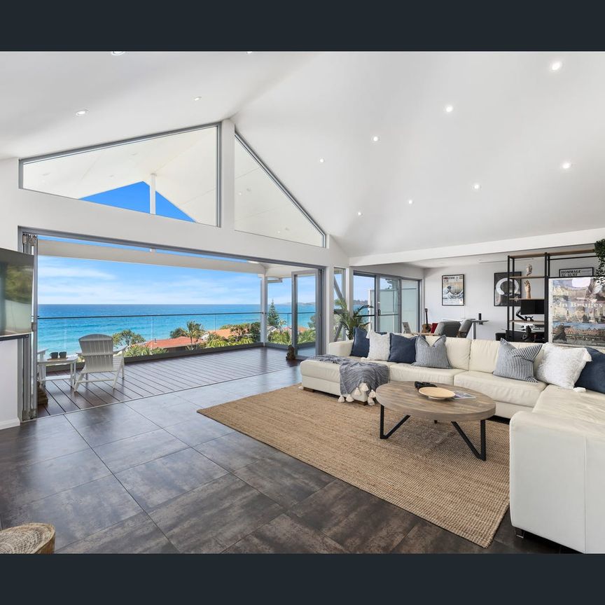 2/4 Emerald Avenue, Sapphire Beach, NSW 2450 - Photo 1