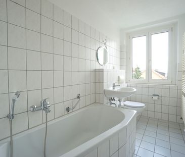 Helle 3-Zimmer-Wohnung mit Weitblick im 3. Obergeschoss - Photo 3