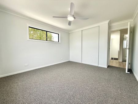 Stylish New Build in Sought-After Taree West - Photo 2