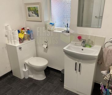 5 bedroom terraced house to rent - Photo 3