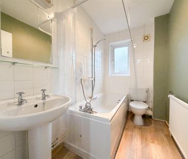 2 bedroom terraced house to rent - Photo 6