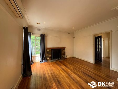 Spacious & Low-Maintenance 3-Bedroom Home - Photo 5