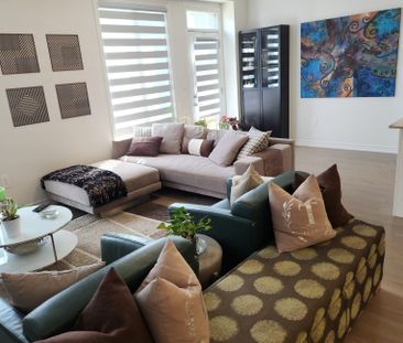 For Lease - 292 BERGAMOT Avenue, Milton, Ontario - Photo 2