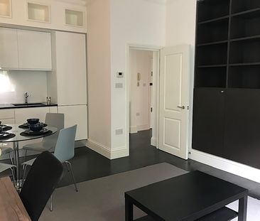 2 Bed Flat, St. Georges Square, SW1V - Photo 6