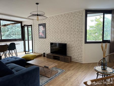 Location Appartement 3 pièces 74m² ST GERMAIN EN LAYE 78100 - Photo 5