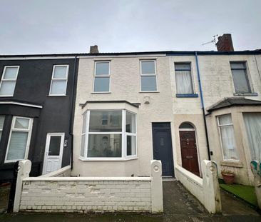 4 bedroom House To Let - Photo 1