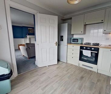 1 bedroom flat to rent - Photo 6