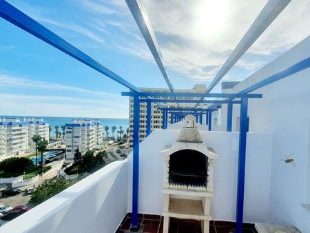 Alquiler de piso en Calle Torrealmádena, 1 - Photo 2