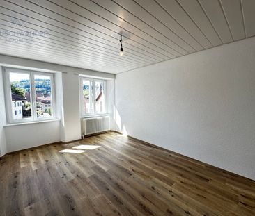 Charming and well located, close to schools - Photo 3