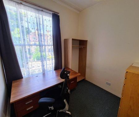 5 bedroom house share to rent - Photo 5