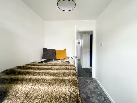 Soundwell Road, Soundwell, BS16 4RR - Photo 2