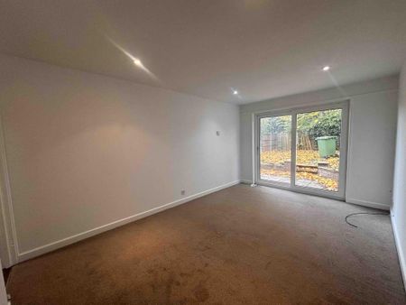 2 bedroom semi-detached house to rent - Photo 3