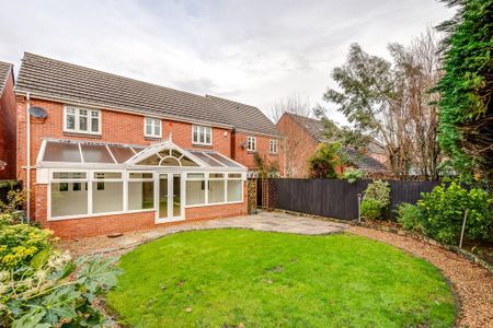 4 bedroom detached house to rent - Photo 4