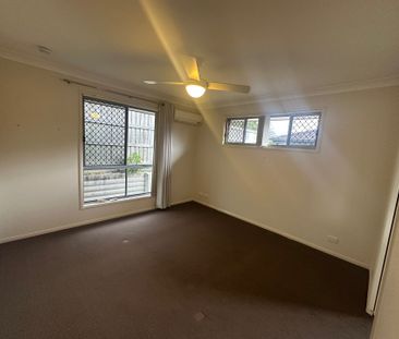 Comfortable and Convenient 4-Bedroom Family Home - Photo 5