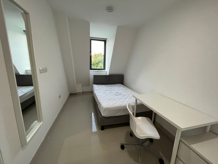 Flat 20, Westmount, LS2 9NZ, Leeds - Photo 2