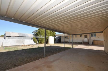 25 Pearce Street, Port Augusta - Photo 4