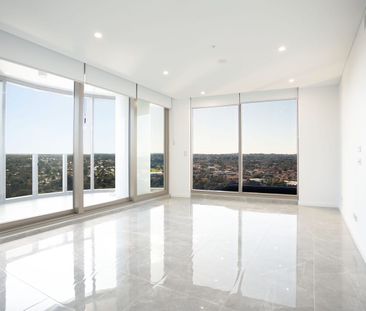 LUXURIOUS North Facing 2 Bedroom Apartment With Breathtaking View - Photo 5