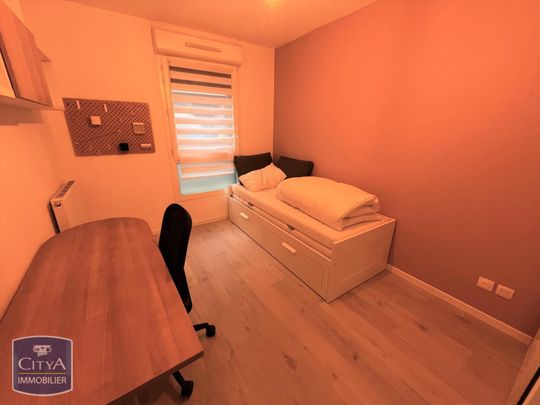 Location Appartement 3 pièces 69m² LILLE 59000 - Photo 1