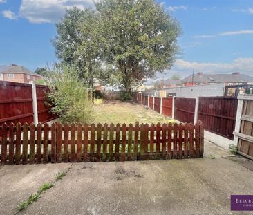 3 bed Terraced - To Let - Photo 4