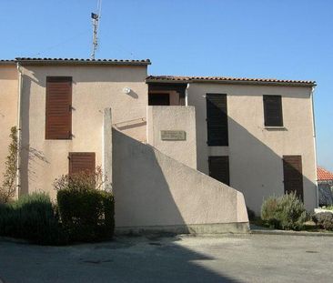 Location Appartement 2 pièces 41m² CASTELNAUDARY 11400 - Photo 5