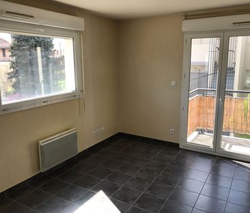 Apartment - Photo 2