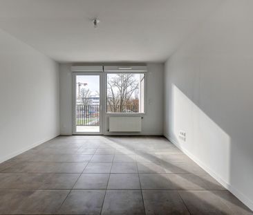 Location Appartement 3 pièces 64m² - Photo 3