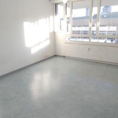 Location Appartement 1 pièce 27m² LILLE 59000 - Photo 1