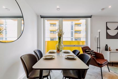 Two Bed (Type E) - Photo 4