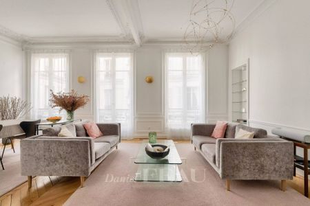 Location appartement, Paris 7ème (75007), 3 pièces, 81.33 m², ref 86399702 - Photo 3