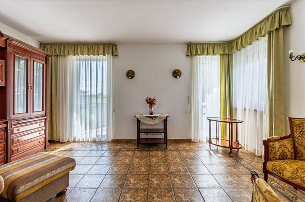 Kiadó újszerű állapotú lakás - Győr - Fotó 1