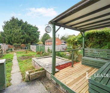 3 bedroom house to rent Trent Road, Brockworth, GL3 - Photo 1