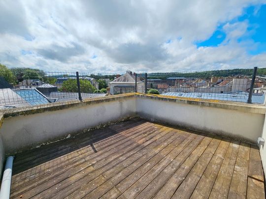 Appartement en centre-ville de Coulommiers - Photo 1