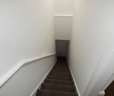 Bond Street Flat 4 - Photo 5