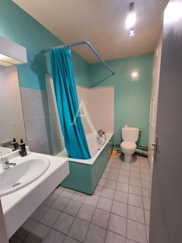 Location Appartement 1 pièce 32m² - Photo 2